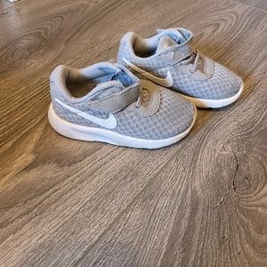 Toddler Nike shoes